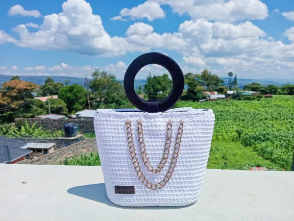 White Elegance Crochet Bag